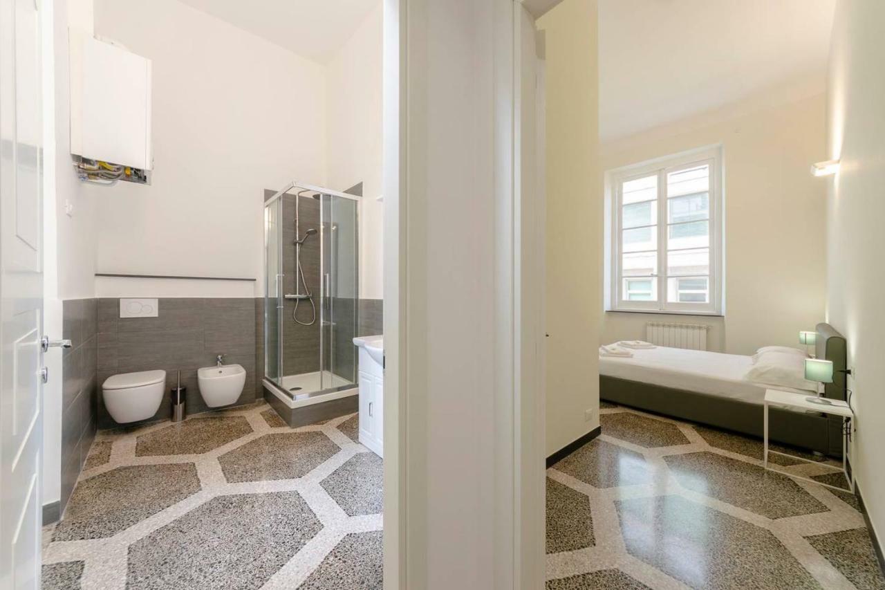 Joivy Elegant Flat For 7, In The Heart Of Genoa Apartment Bagian luar foto
